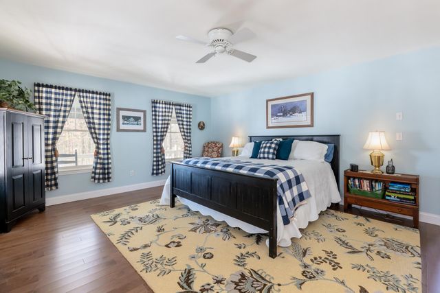 8 Oak Knoll Road, Meredith, NH 03253