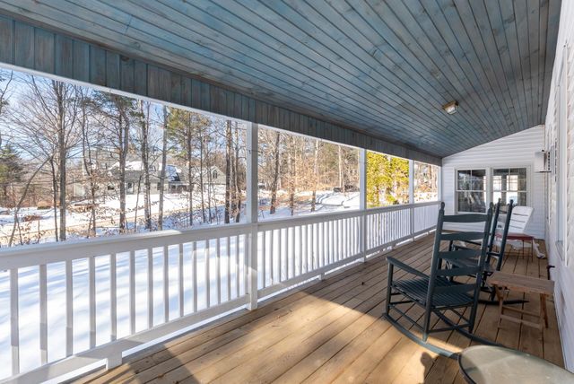 8 Oak Knoll Road, Meredith, NH 03253