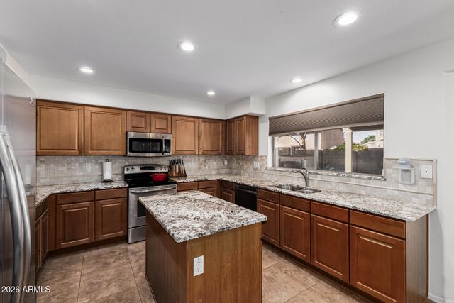 16180 N 158TH Avenue, Surprise, AZ 85374