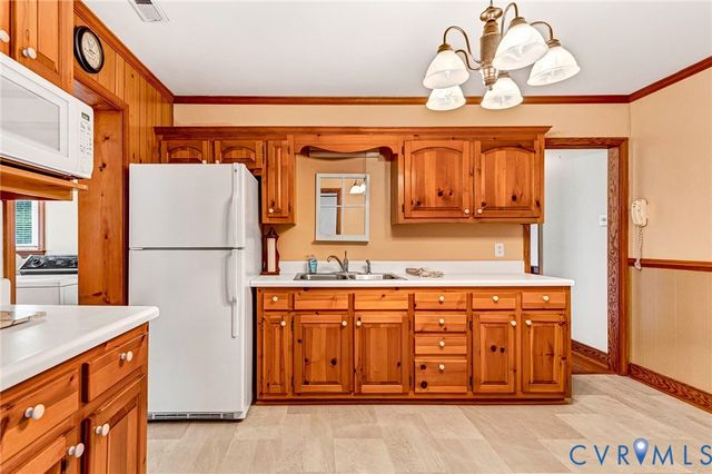 11275 Gwathmey Church Rd, Ashland, VA 23005