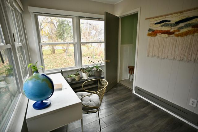 301 19th Avenue N, Hopkins, MN 55343