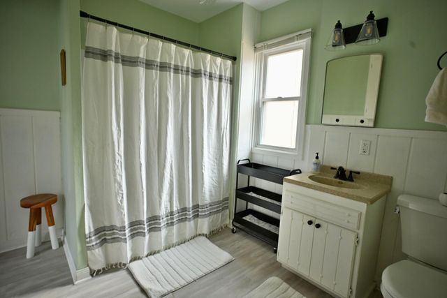 301 19th Avenue N, Hopkins, MN 55343