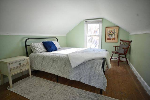 301 19th Avenue N, Hopkins, MN 55343