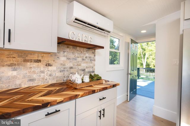 107 ROCK RIDGE RD, Ottsville, PA 18942