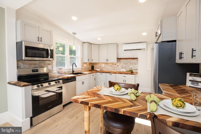 107 ROCK RIDGE RD, Ottsville, PA 18942