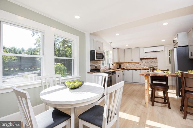 107 ROCK RIDGE RD, Ottsville, PA 18942