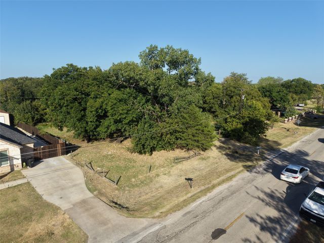 1704 S Sam houston Road, Mesquite, TX 75149