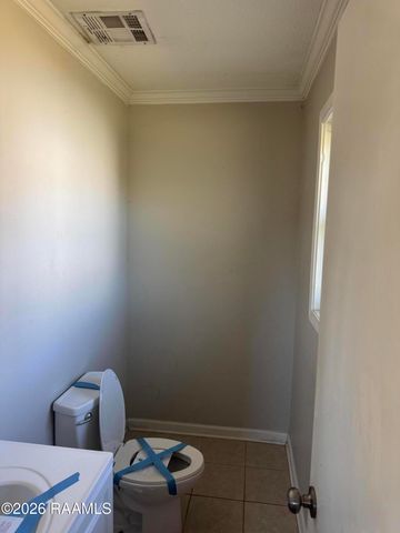 105 Leahy Drive, Lafayette, LA 70506