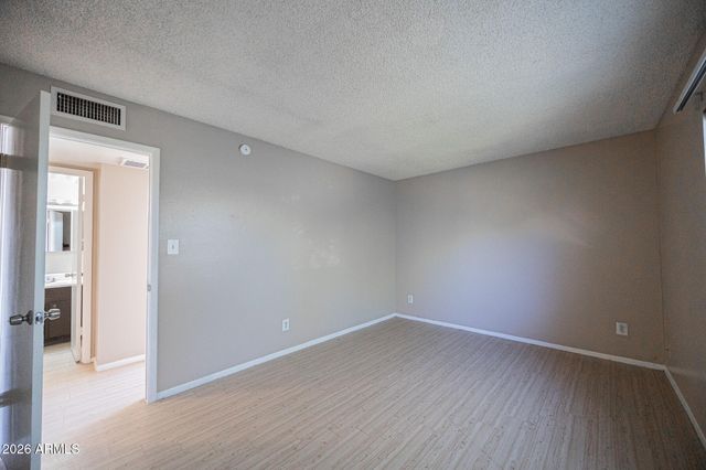 5214 N 42ND Parkway, Phoenix, AZ 85019