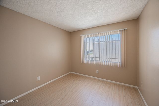 5214 N 42ND Parkway, Phoenix, AZ 85019