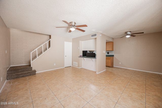 5214 N 42ND Parkway, Phoenix, AZ 85019