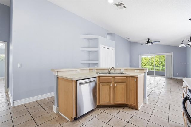 632 CYPRESS TREE COURT, Orlando, FL 32825