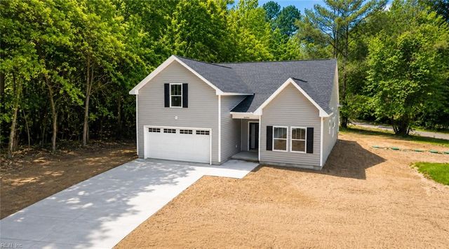 23205 Scottswood DR, Franklin, VA 23851