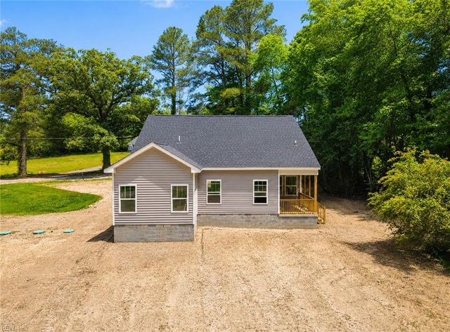 23205 Scottswood DR, Franklin, VA 23851