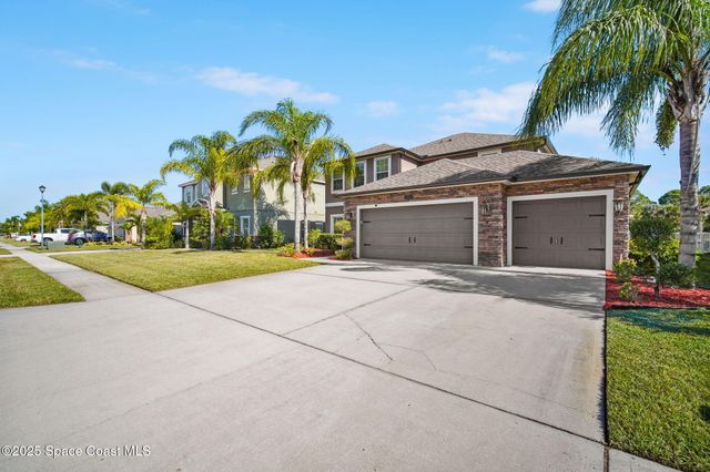 2028 Snapdragon Drive NW, Palm Bay, FL 32907