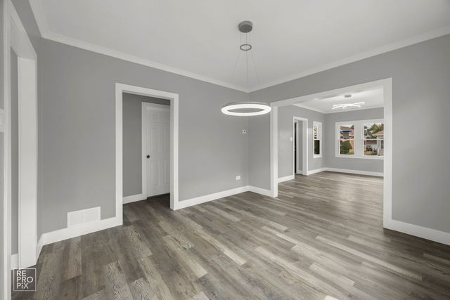 628 S 19th Avenue, Maywood, IL 60153