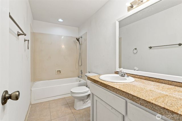 5155 S 329th Place, Auburn, WA 98001