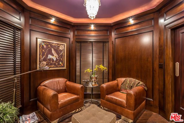 10335 Wilshire Boulevard, Los Angeles, CA 90024