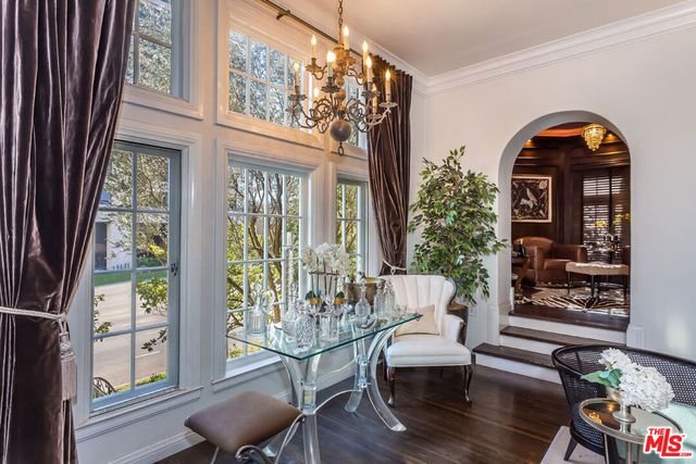 10335 Wilshire Boulevard, Los Angeles, CA 90024