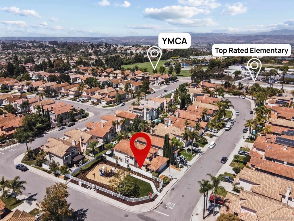 Image 3 of property listing at 1593 Avenida Guillermo, Oceanside, CA 92056