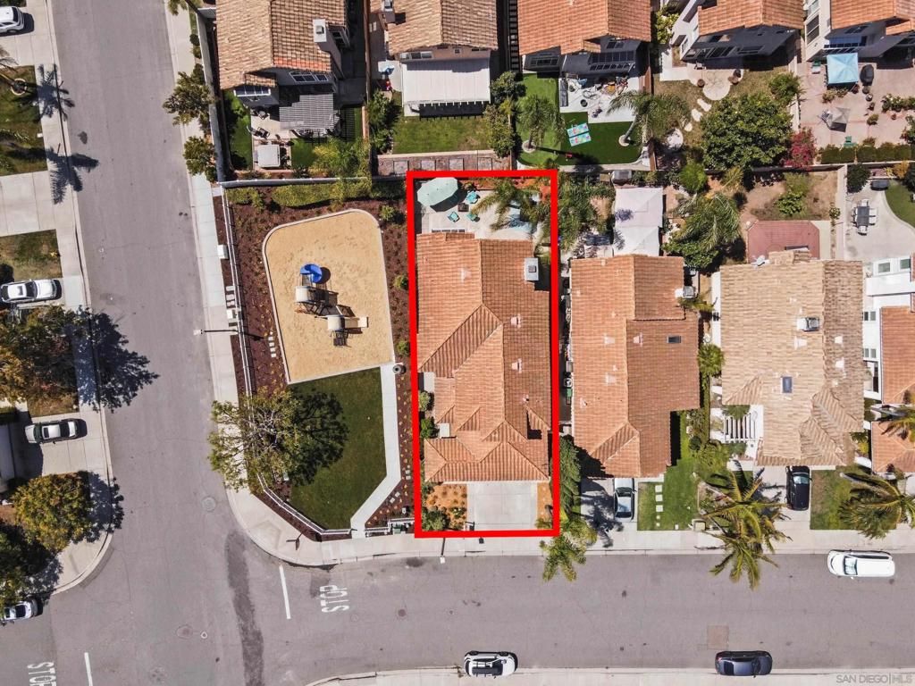 Image 31 of property listing at 1593 Avenida Guillermo, Oceanside, CA 92056