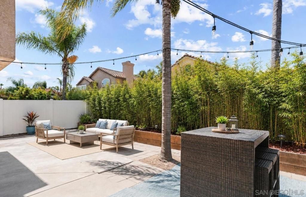 Image 7 of property listing at 1593 Avenida Guillermo, Oceanside, CA 92056