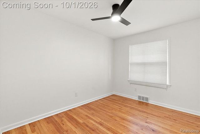 3830 Ravena Avenue, Royal Oak, MI 48073