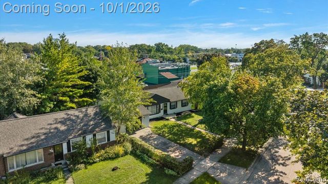 3830 Ravena Avenue, Royal Oak, MI 48073