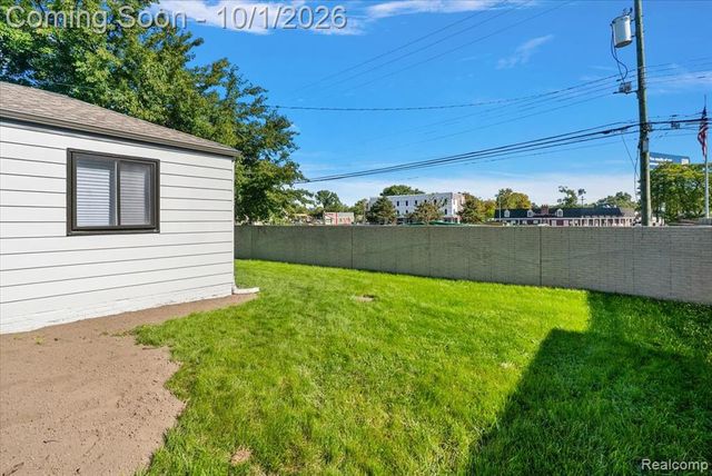 3830 Ravena Avenue, Royal Oak, MI 48073