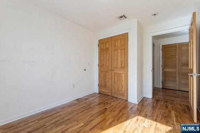 17 Meadow Road 401, Rutherford, NJ 07070