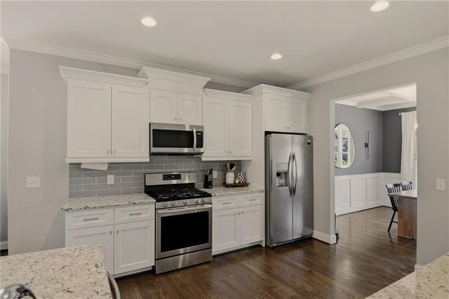 5677 Lauren Acres Court, Winston-salem, NC 27103