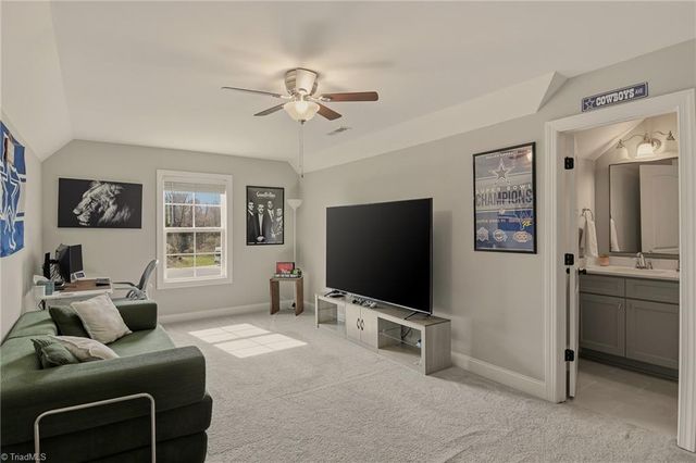 5677 Lauren Acres Court, Winston-salem, NC 27103