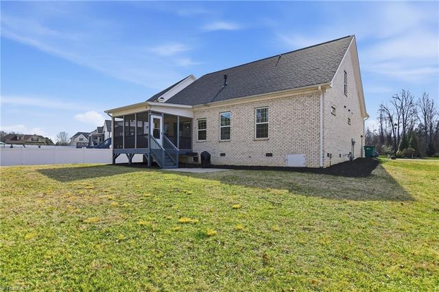 5677 Lauren Acres Court, Winston-salem, NC 27103