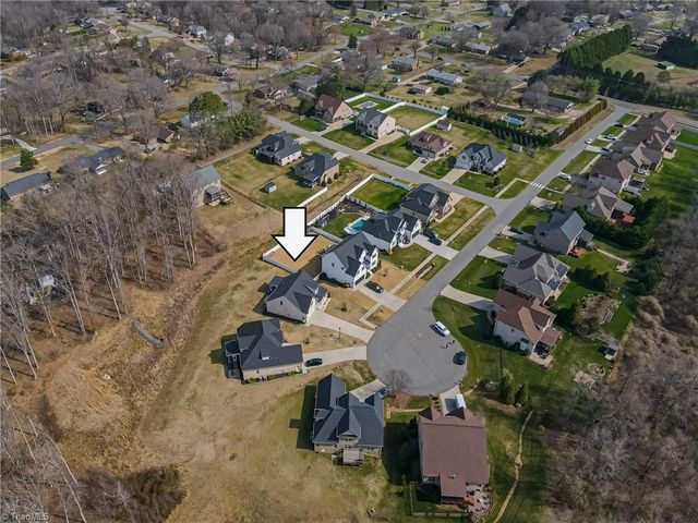 5677 Lauren Acres Court, Winston-salem, NC 27103