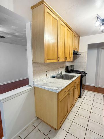 1043 E 57th Street, Brooklyn, NY 11234