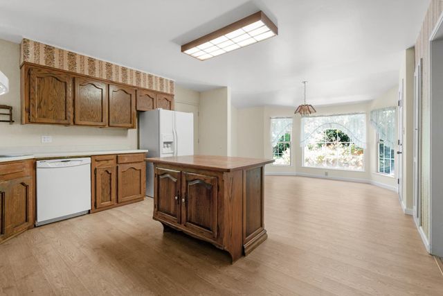 4617 Freeway Cir, Sacramento, CA 95841