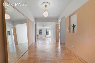 4445 Post Road # 5B, New York City, NY 10471