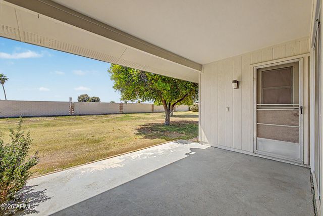 18842 N LAKEFOREST Drive, Sun City, AZ 85373