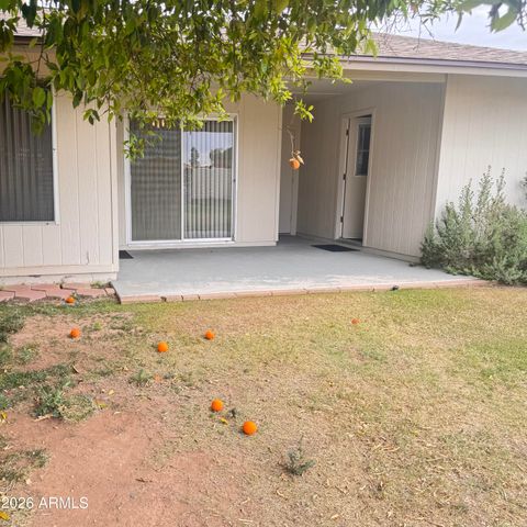 18842 N LAKEFOREST Drive, Sun City, AZ 85373