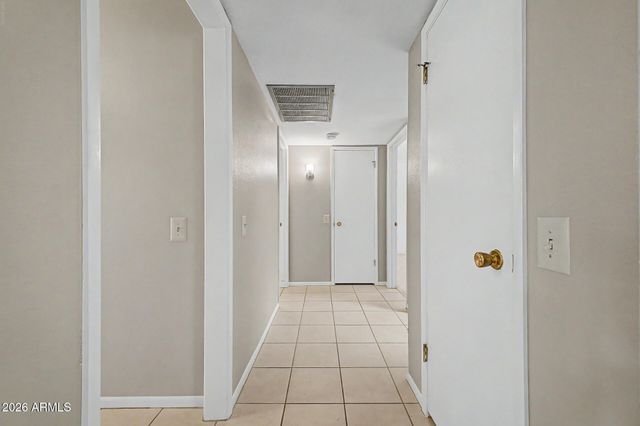18842 N LAKEFOREST Drive, Sun City, AZ 85373