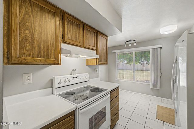 18842 N LAKEFOREST Drive, Sun City, AZ 85373