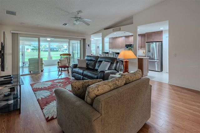 15596 SW 13TH CIRCLE, Ocala, FL 34473
