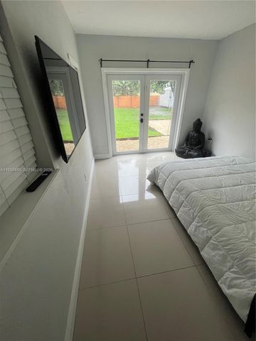 531 Forrest Dr, Miami Springs, FL 33166