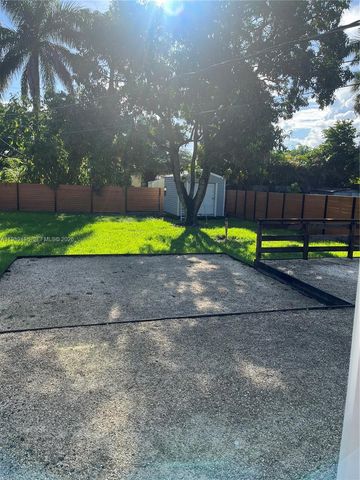 531 Forrest Dr, Miami Springs, FL 33166