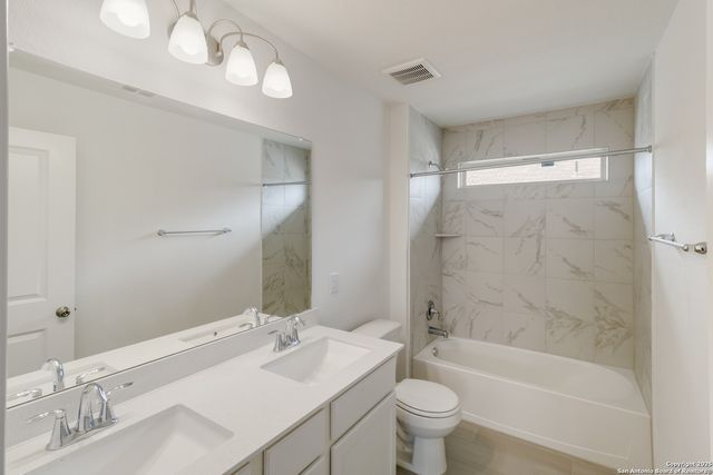 123 Tortoise Trl, San Marcos, TX 78666