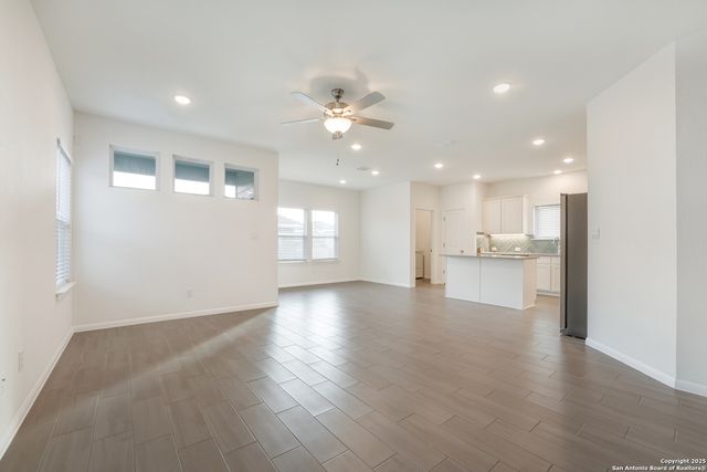 123 Tortoise Trl, San Marcos, TX 78666