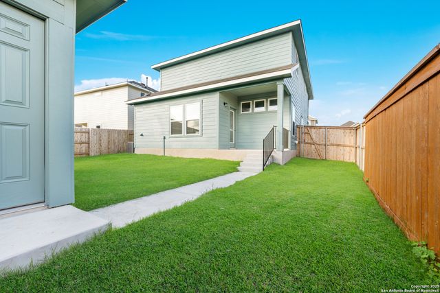 123 Tortoise Trl, San Marcos, TX 78666