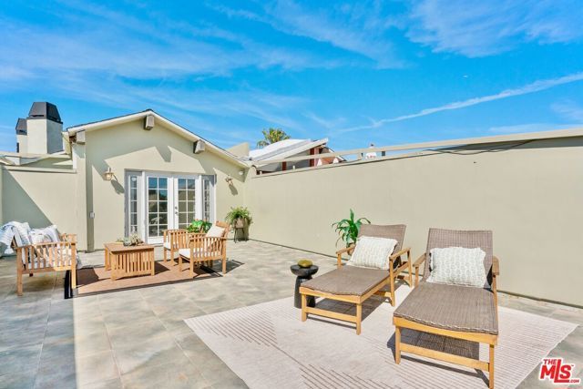 24 Northstar Street, Marina Del Rey, CA 90292