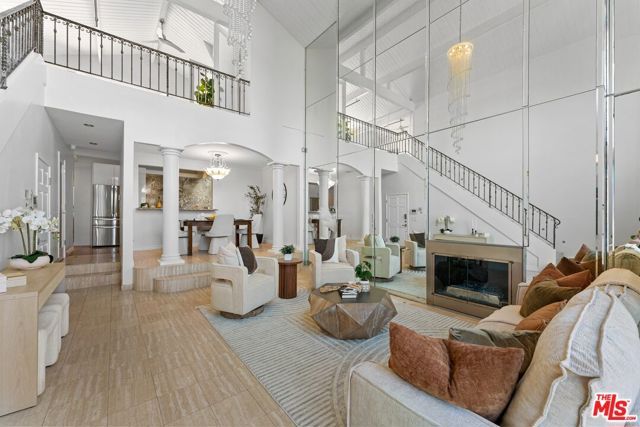 24 Northstar Street, Marina Del Rey, CA 90292