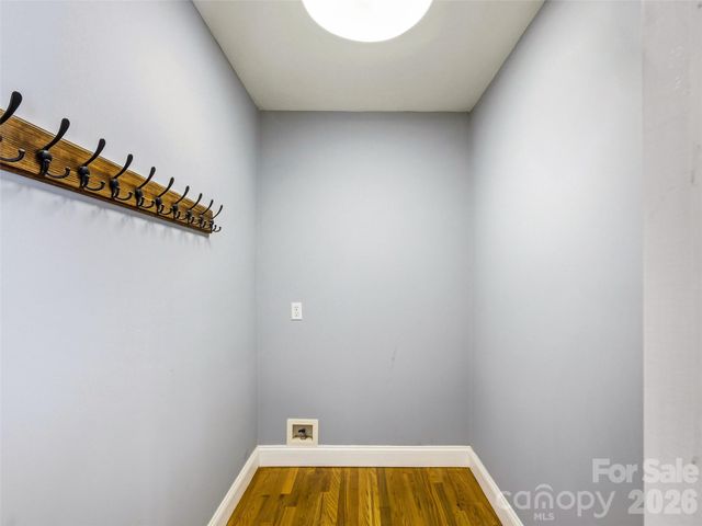 2526 Kanuga Road, Hendersonville, NC 28739